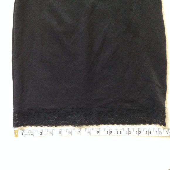 Nancy Ganz Body Slimmers Size Medium - Picture 3 of 6